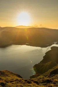Archipel des Azores Levé de soleil à Lago do Fogo